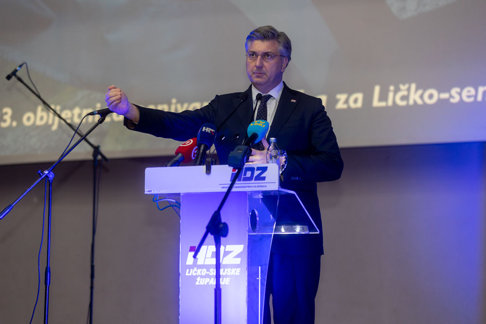 HDZ (51)