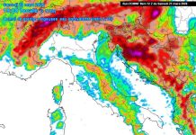 Pred Likom je debeli snježni pokrivač i mećava