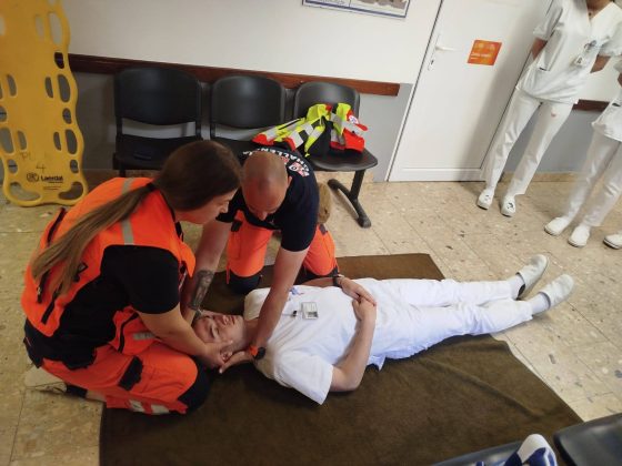 Hitna medicinska sluzba6