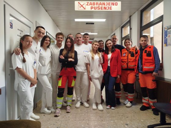 Hitna medicinska sluzba8