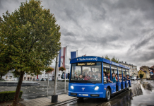 Gospić dobio „Tesla Line“: građani iznenađeni novim tramvajem