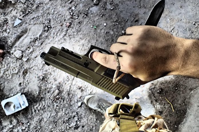mikewildadventure-weapon-4968186_1280